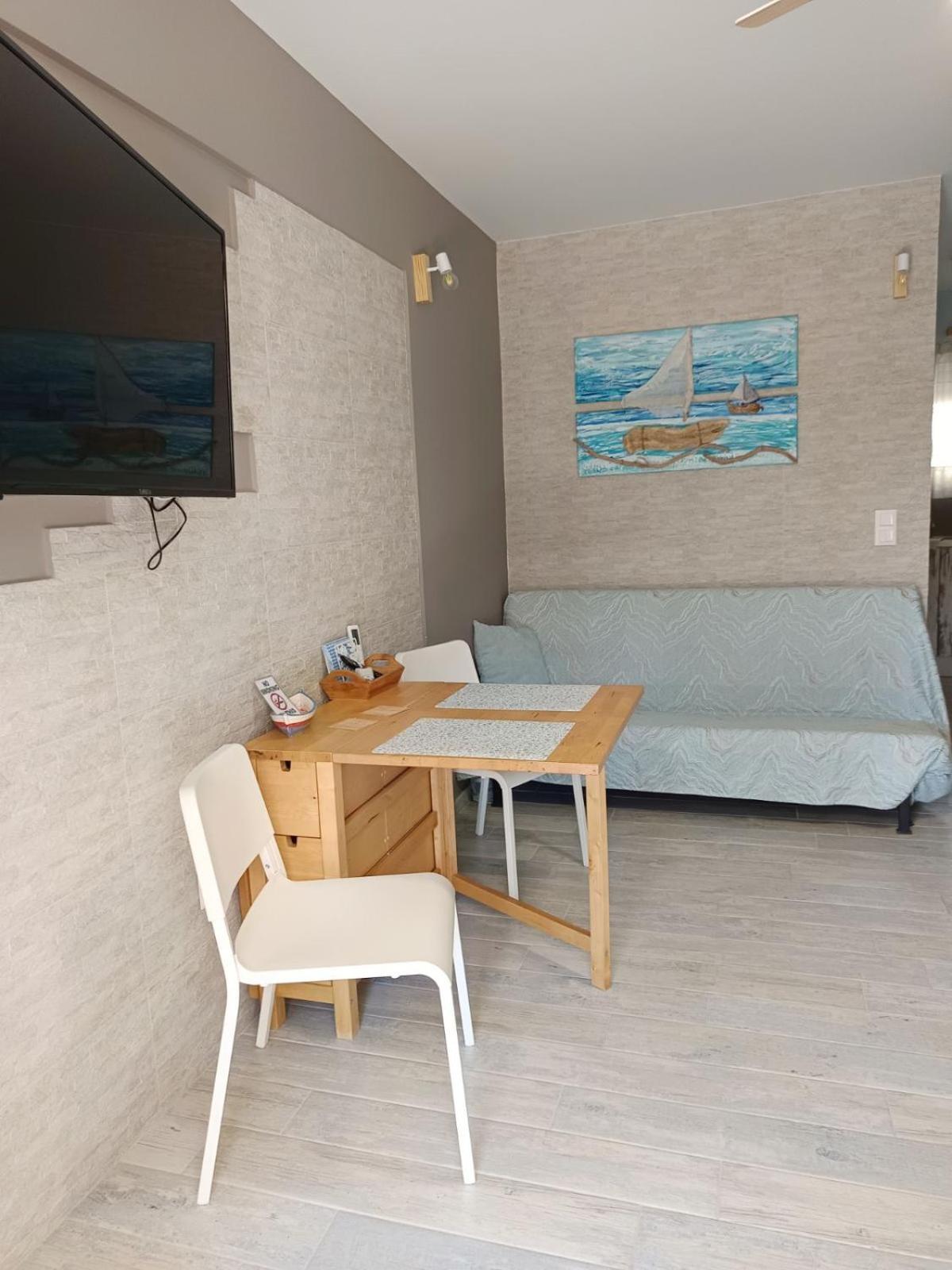 Island Mood Studio Pórto Ráfti エクステリア 写真